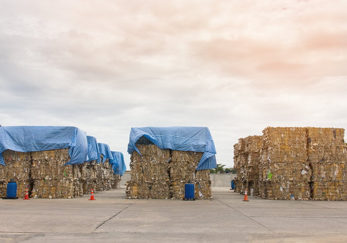 Giá OCC của Mỹ, Châu Âu giảm mạnh tại Đông Nam Á