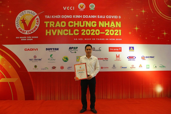 VPP Hồng Hà 20 năm liên tục nhận danh hiệu Hàng Việt Nam chất lượng cao 