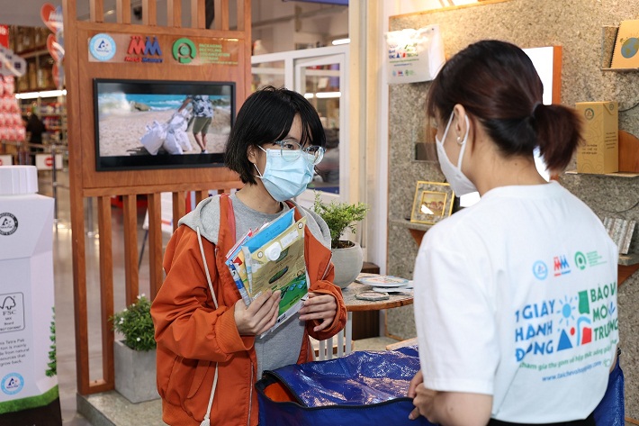 tai-khoi-dong-chuong-trinh-thu-gom-vo-hop-giay-tai-cac-sieu-thi-mega-market-o-ha-noi-va-tp-ho-chi-minh