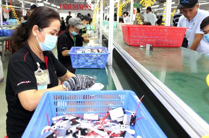 Bức tranh doanh nghiệp năm 2023 tiếp tục là điểm sáng của nền kinh tế với số doanh nghiệp đăng ký thành lập mới cao nhất từ trước tới nay.